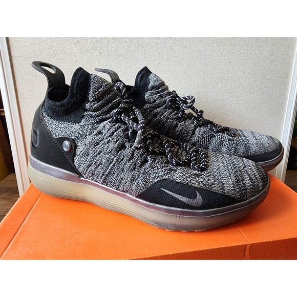 Other - Nike size 10 shoes